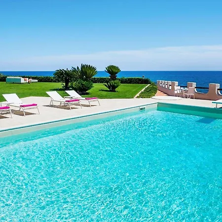 Blue Moon Вилла